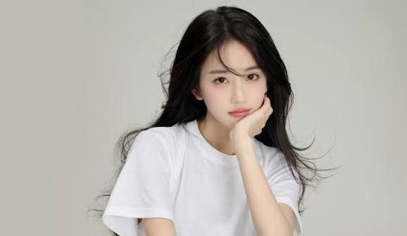 乱伦巨乳人妻/熟女少妇AV 配图