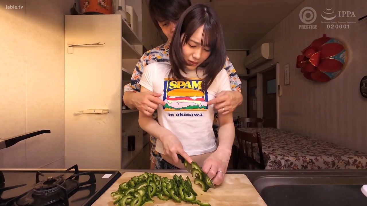 日本AV|母子乱伦|巨乳调教💯 配图