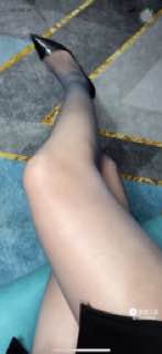 黑丝高跟💄原味制服👀 配图