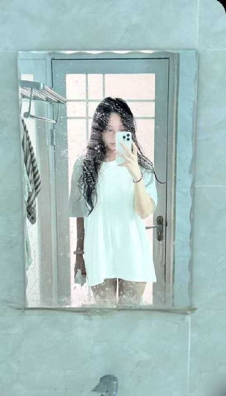 熟女人妻/吃瓜猎奇现场 配图