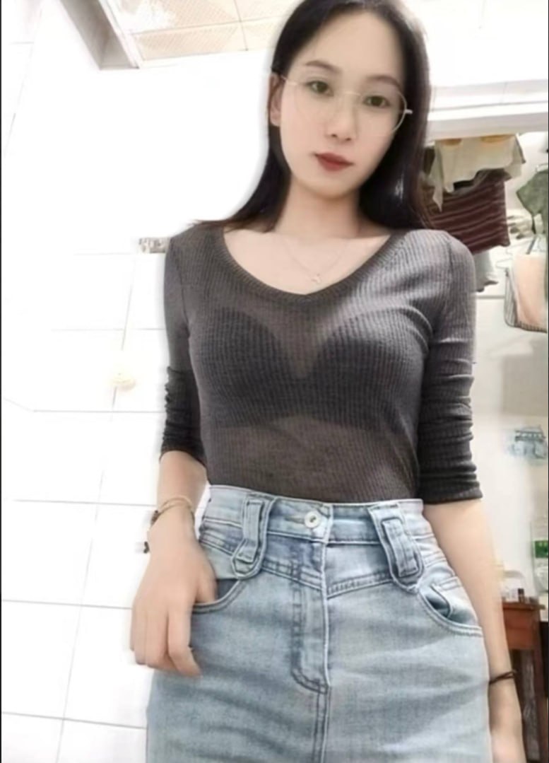 高颜值学生(情侣女友) 配图