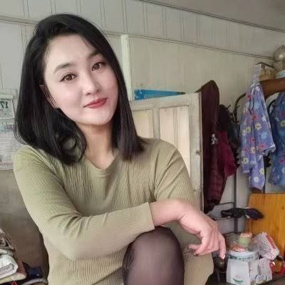 乱伦巨乳人妻/熟女少妇AV 配图