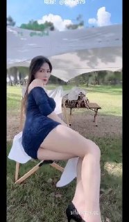 全是大胸 配图