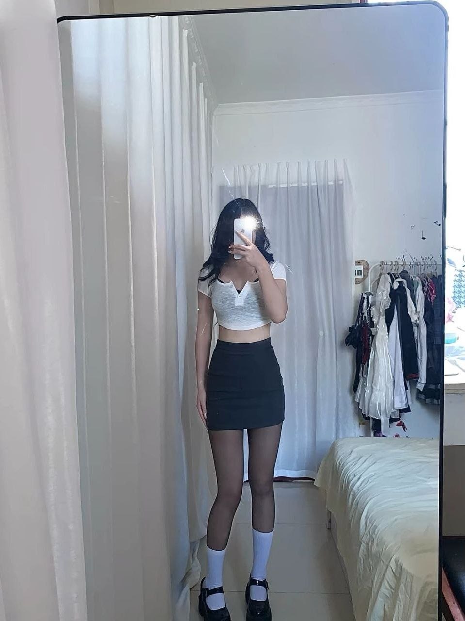 反差大学生少女萝莉自慰 配图
